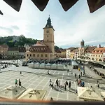 4 Piata Sfatului 3* Μπρασόβ