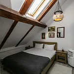 4 Piata Sfatului 3* Braşov