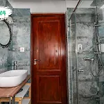 Affittacamere 4 Piata Sfatului 3*