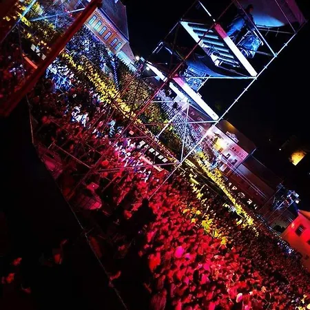 4 Piata Sfatului Casa de hóspedes Braşov