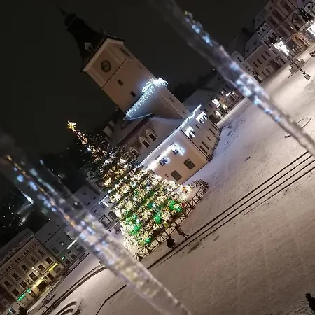 Pensjonat 4 Piata Sfatului Braszów