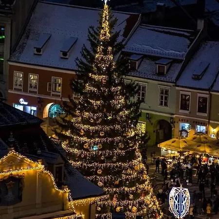 Gasthof 4 Piata Sfatului Brașov