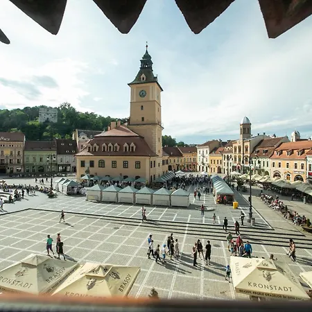 4 Piata Sfatului 3* Брашов