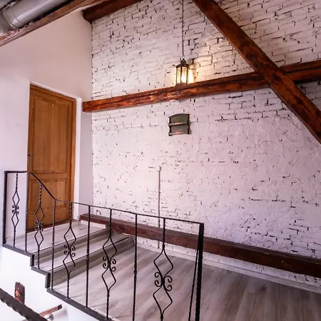 4 Piata Sfatului 3* Brasov