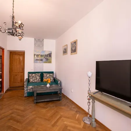 4 Piata Sfatului Casa de hóspedes Braşov