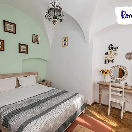 Pensjonat 4 Piata Sfatului 3*
