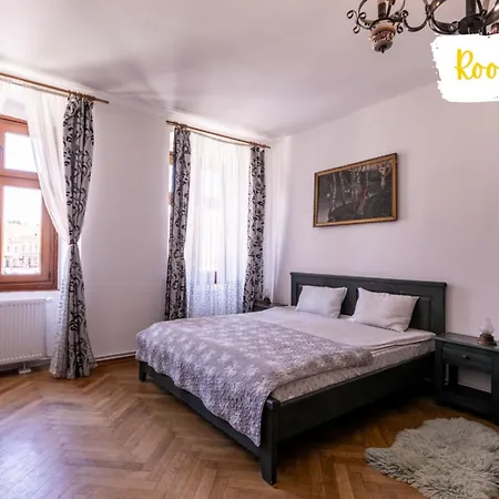 4 Piata Sfatului 3*