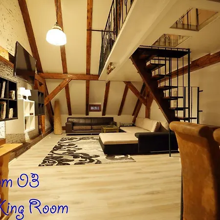 4 Piata Sfatului Pensjonat Braszów