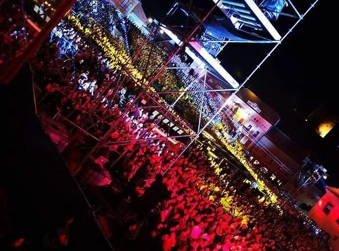 4 Piata Sfatului Guest house Brasov