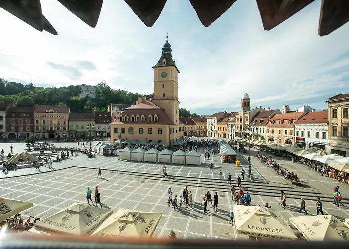 4 Piata Sfatului 3* Brasov