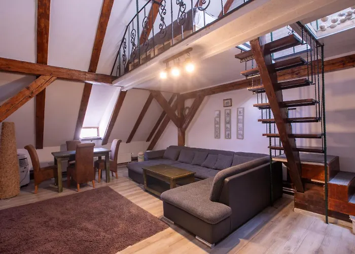 Guest house 4 Piata Sfatului