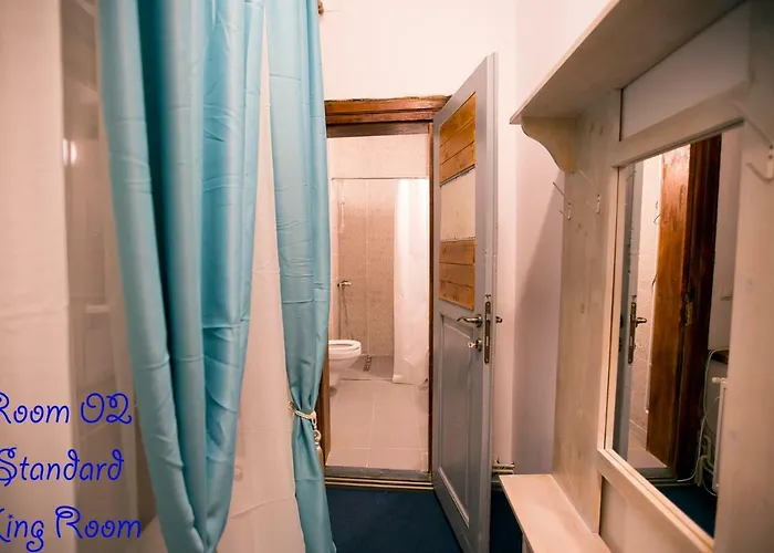 4 Piata Sfatului Guest house